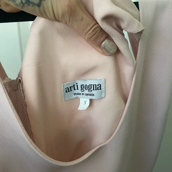 Arti Gogna kiira gown - Picture 4 of 5